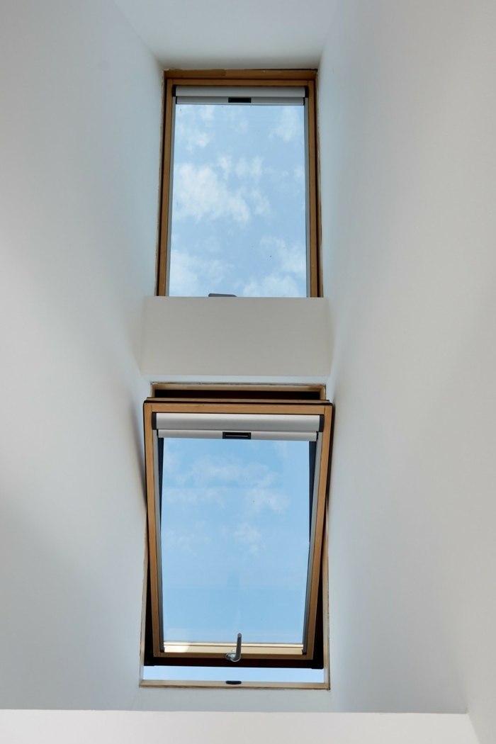 Vue contreplongée fenêtre de toit R4